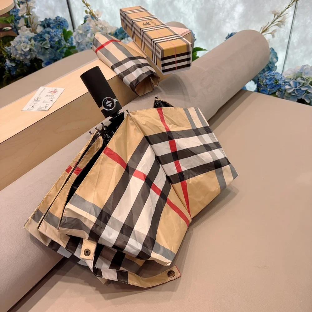 BURBERRY - Picture 6 of 6